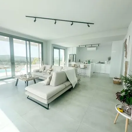 Apartment Georgianna's The *