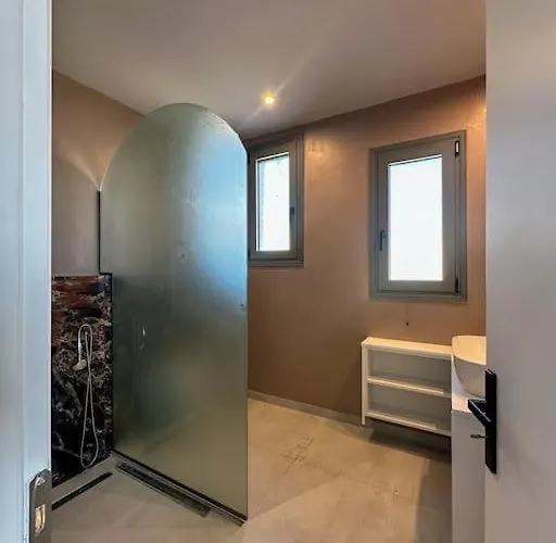 Διαμέρισμα Georgianna's The